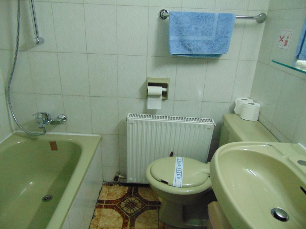 Hellas Hotel Kakopetria Habitación foto
